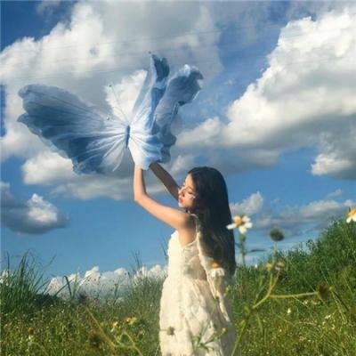 冷月偏照薄情人